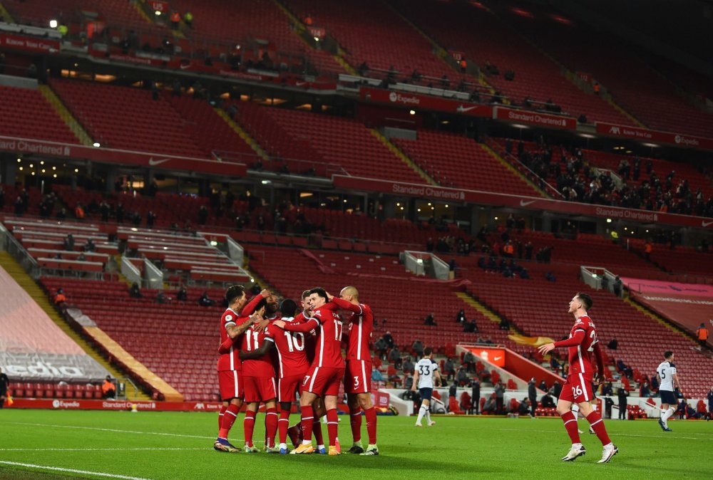  红军锋线火力全开，利物浦主场大胜劲旅